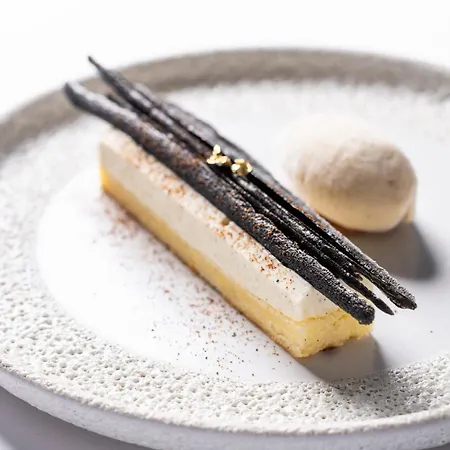 Les Roches Blanches קסיס