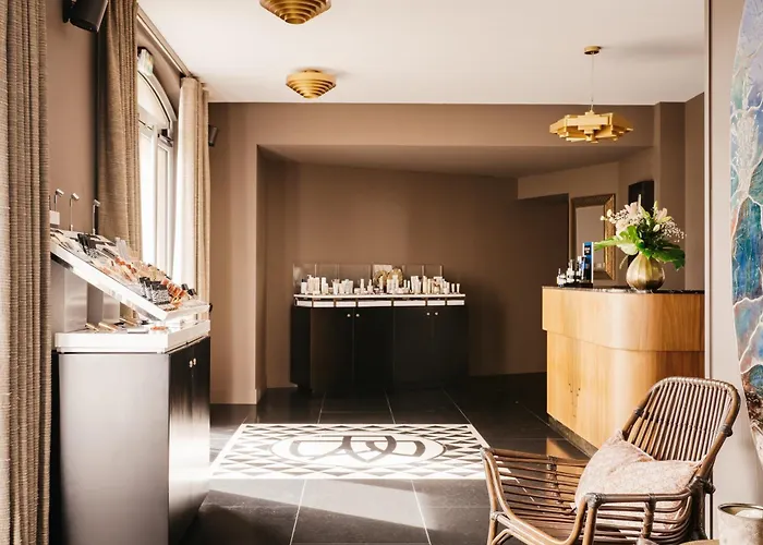 Szálloda Les Roches Blanches 5*