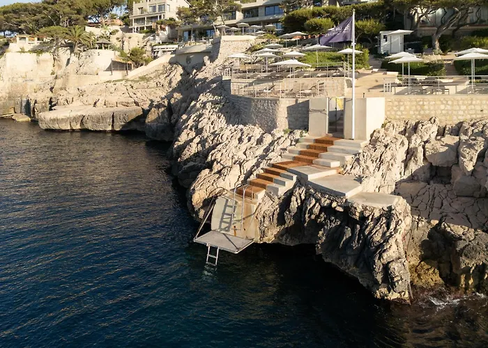 Les Roches Blanches 5*