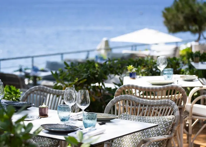 Szálloda Les Roches Blanches 5*