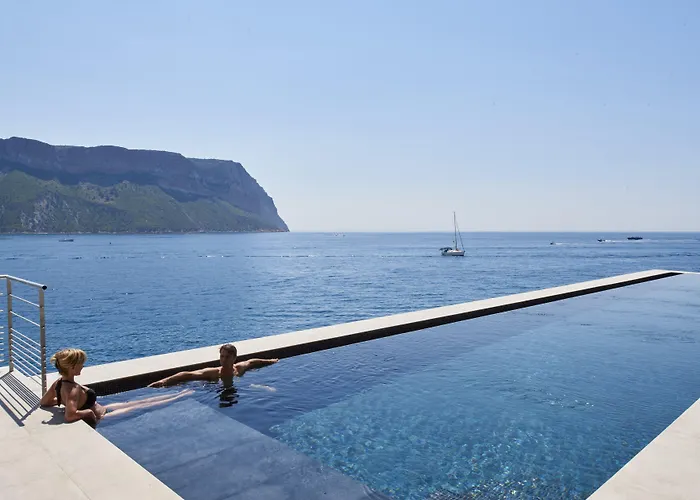 Szálloda Les Roches Blanches 5*
