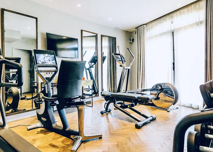 Les Roches Blanches 5*