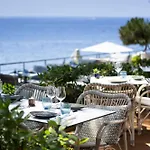 Otel Les Roches Blanches 5*