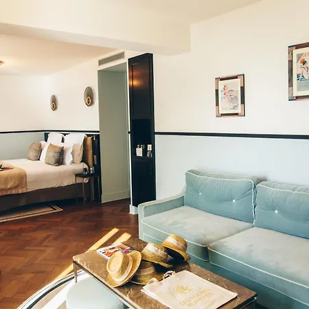 Les Roches Blanches Hotel