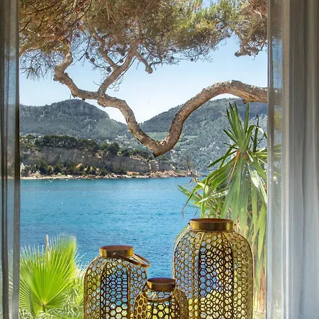 Les Roches Blanches 카시스