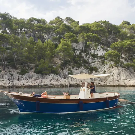 Les Roches Blanches 5* 카시스