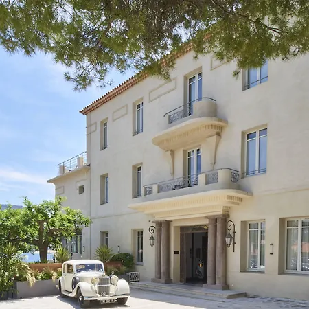 Les Roches Blanches Hotel