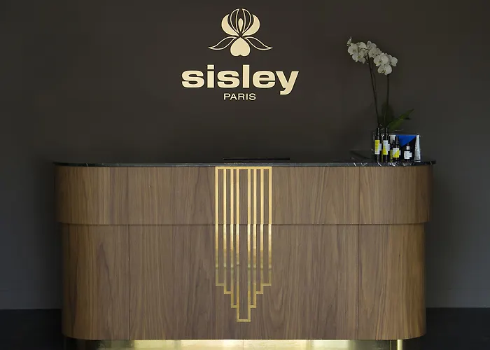 Les Roches Blanches Отель Каси